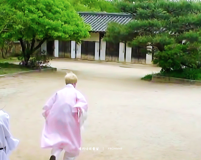 [잡담] 지민이 카메라에 대고 이럴때 나 못참음 | 인스티즈