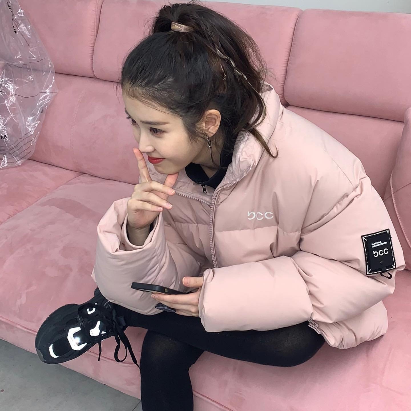 [잡담] 아이유 무슨일이야 너무 귀여워 | 인스티즈