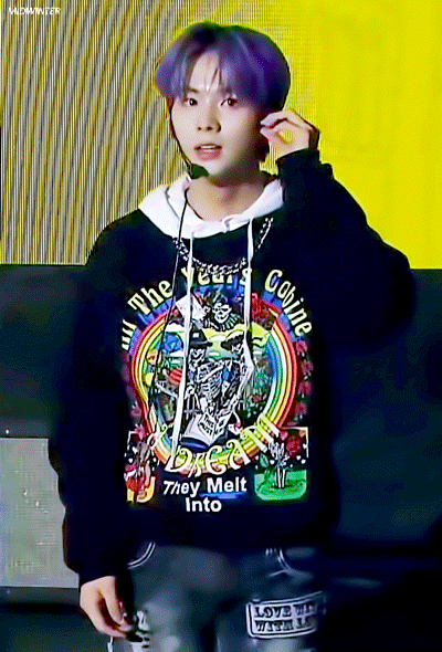 [잡담] 우리 막내 성인된거 축하해❤ 드디어 전원 성인그룹 됐다 | 인스티즈