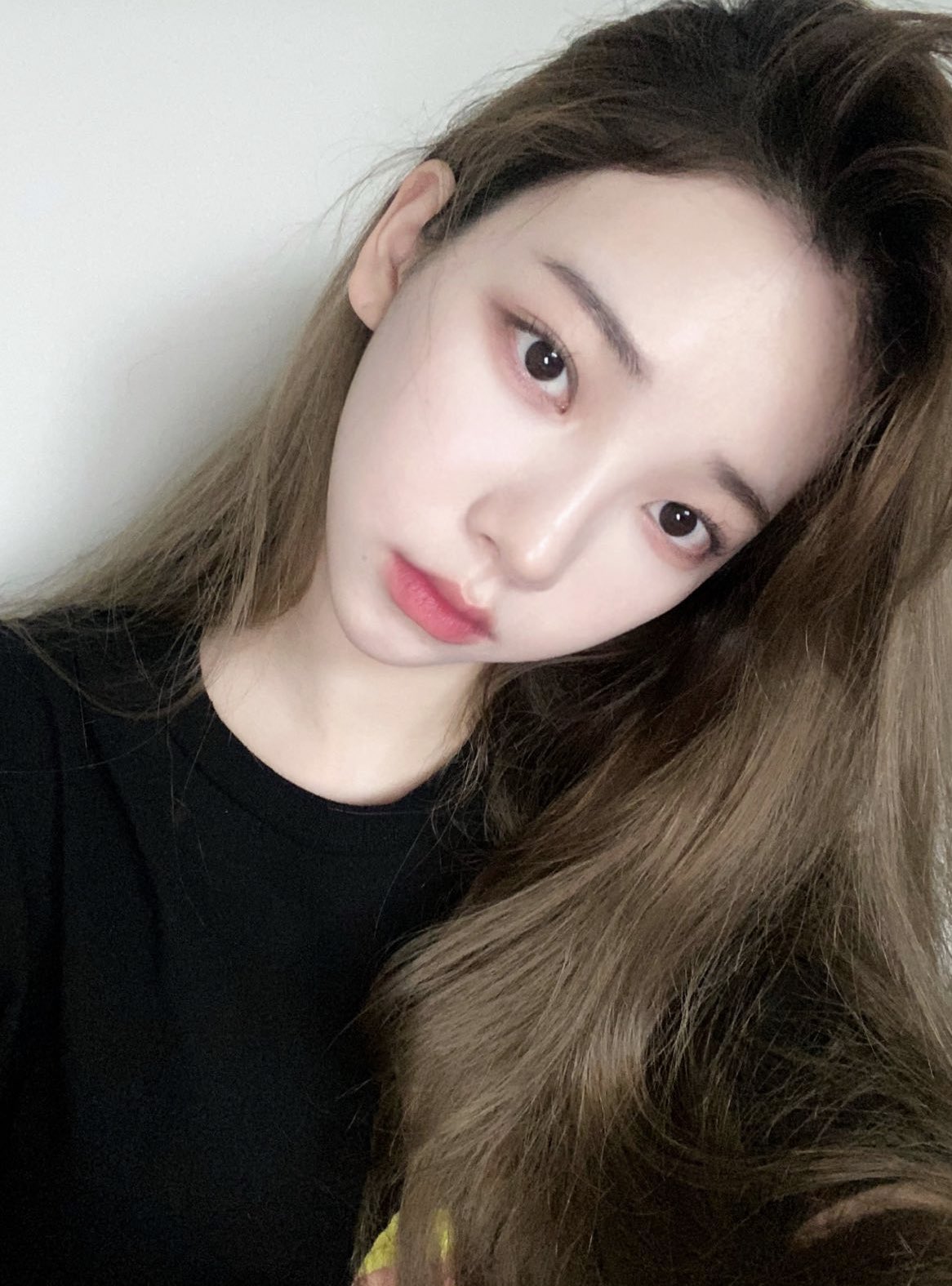 [잡담] 카리나 연한 얼굴 너무 좋아 | 인스티즈