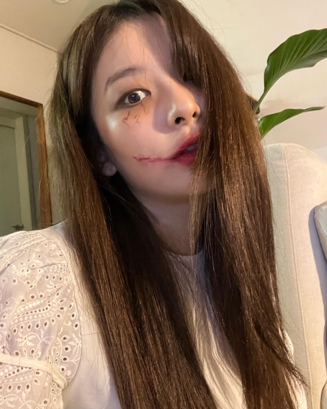 [잡담] 슬기 할로윈 셀프로 분장함 귀여워 ㅠㅠ | 인스티즈