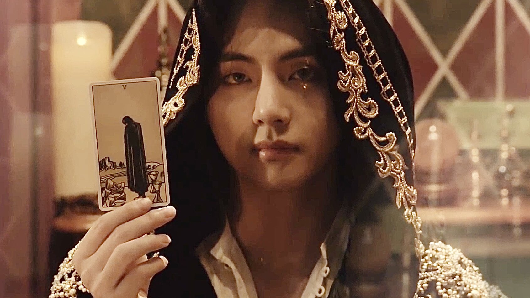 방탄 뷔가 할로윈 찢었다😇😇😇😇😇😇 | 인스티즈