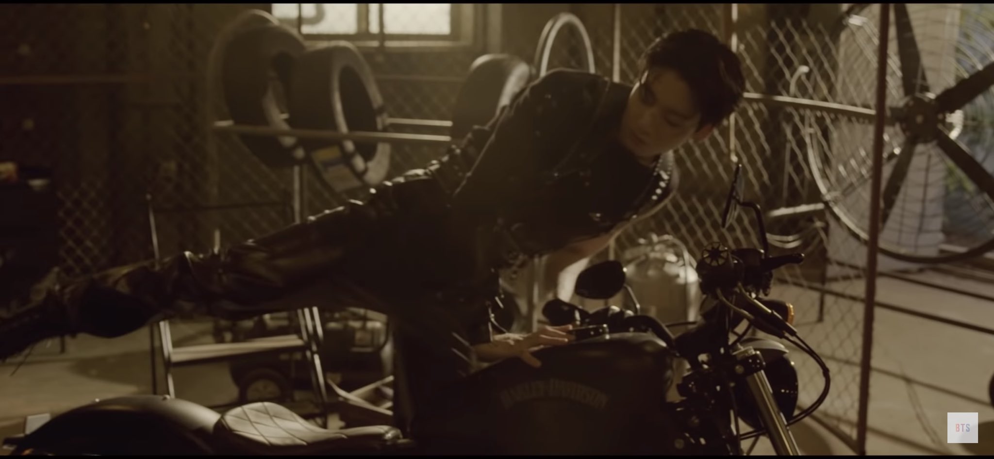 [잡담] 아니 11월 1일이 할로윈데이 아녔듬 ? | 인스티즈