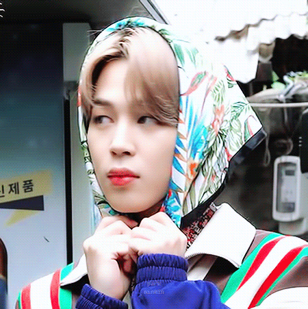 [잡담] 방탄 지민 작년 시그랑 올해 시그 갭차이봐 | 인스티즈