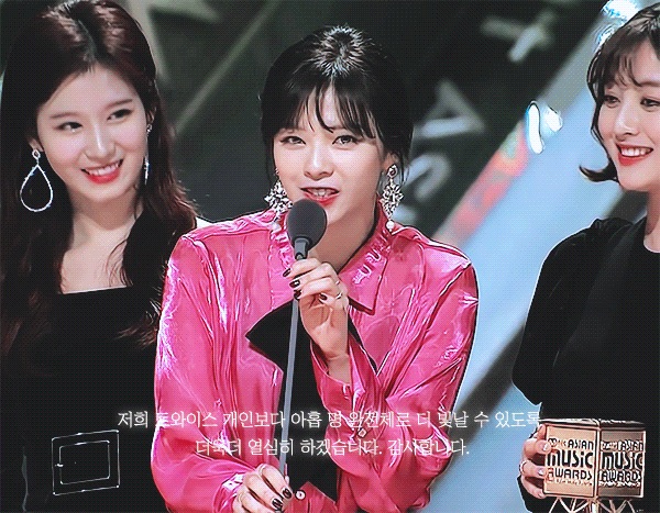 [잡담] 우리 둘째 정연이 생일 너무너무 축하해 그리고 버텨줘서 고마워💚 | 인스티즈