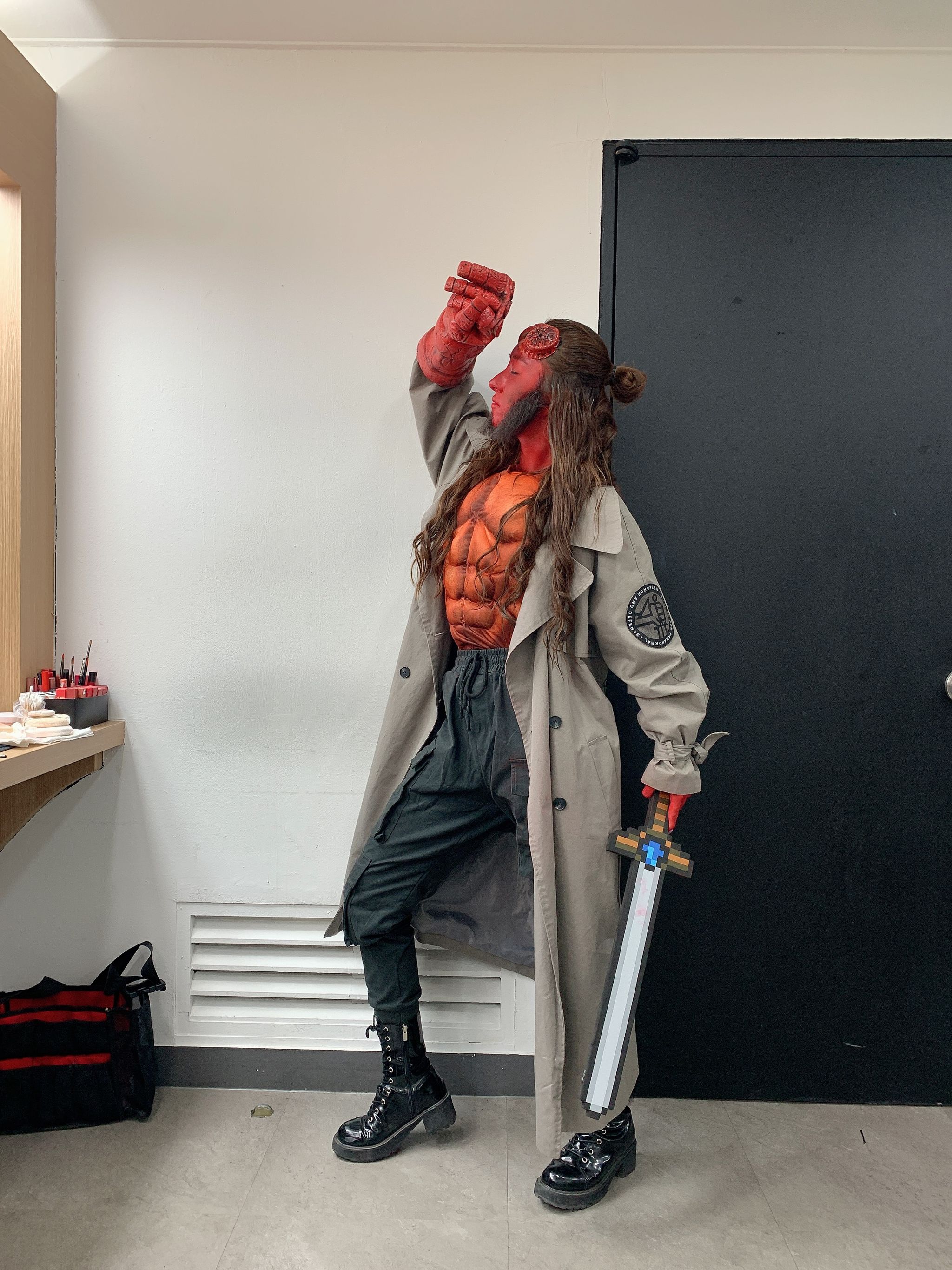 [잡담] 할로윈에 웃기려고 분장한다는게 학계의 정설인 여돌 | 인스티즈