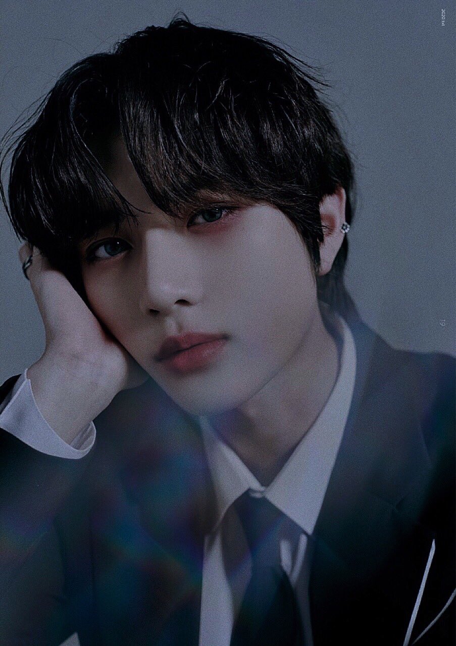 [잡담] 투바투 할로윈 뱀파이어 지비지비 보고싶다 | 인스티즈