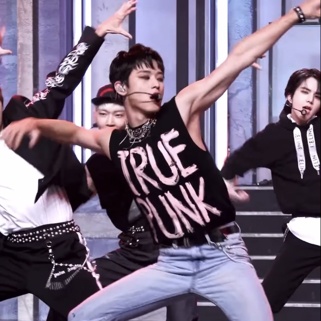 [잡담] 주연이 팔 딘짜 길어 | 인스티즈