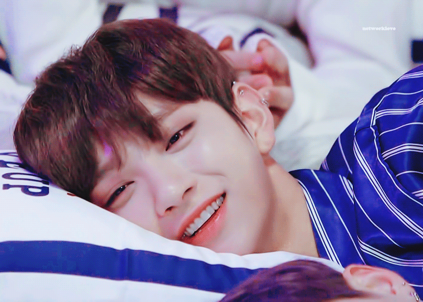 [잡담] 세븐틴 조슈아 얼굴... 너무 아름답다... | 인스티즈