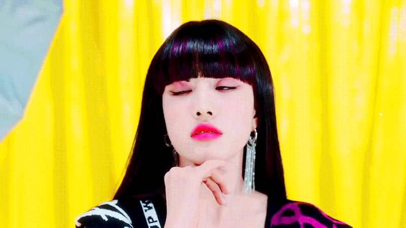 [잡담] 자윤이 이목구비 정말 꽉꽉 차있다 | 인스티즈