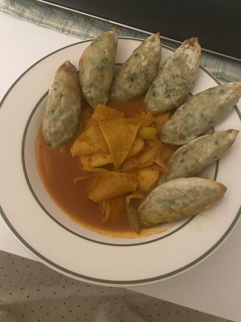 떡볶이에 만두 야식 40 | 인스티즈