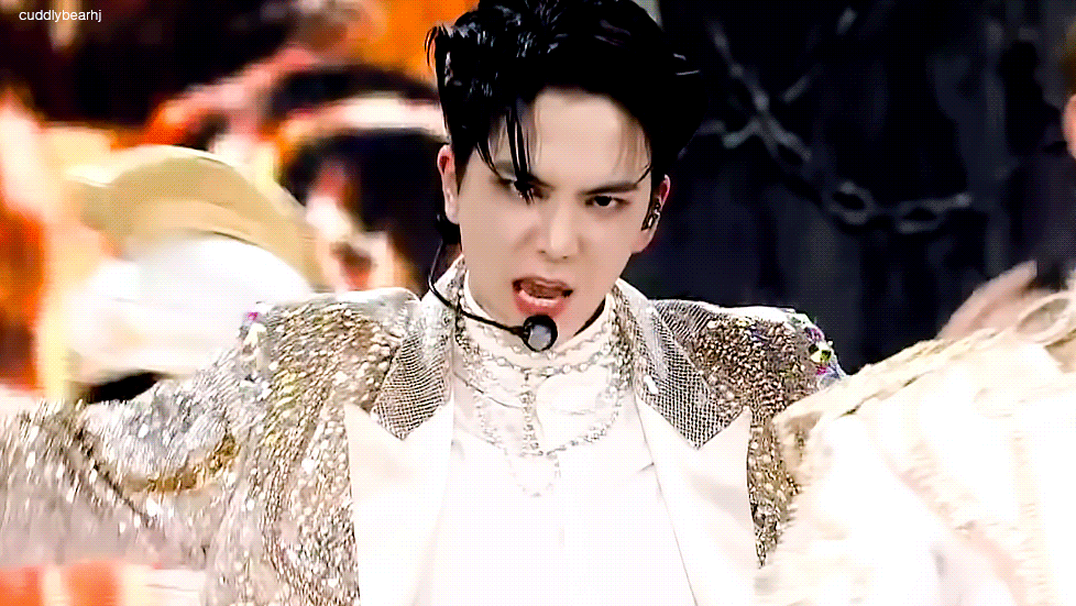 [잡담] 더보이즈 무대의상 레전드라고 생각하는 날.. | 인스티즈