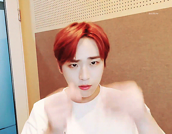 [잡담] 벚꽃이랑 셀카 찍어서 굿나잇 인사로 올려준 우리 깜찌기... | 인스티즈