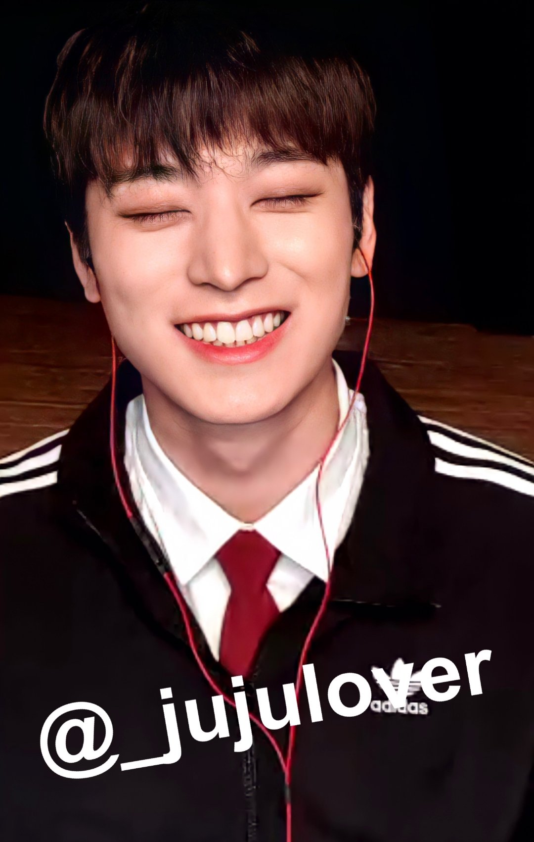 [잡담] 내 기준 웃음이 진짜 예쁜 남돌 | 인스티즈