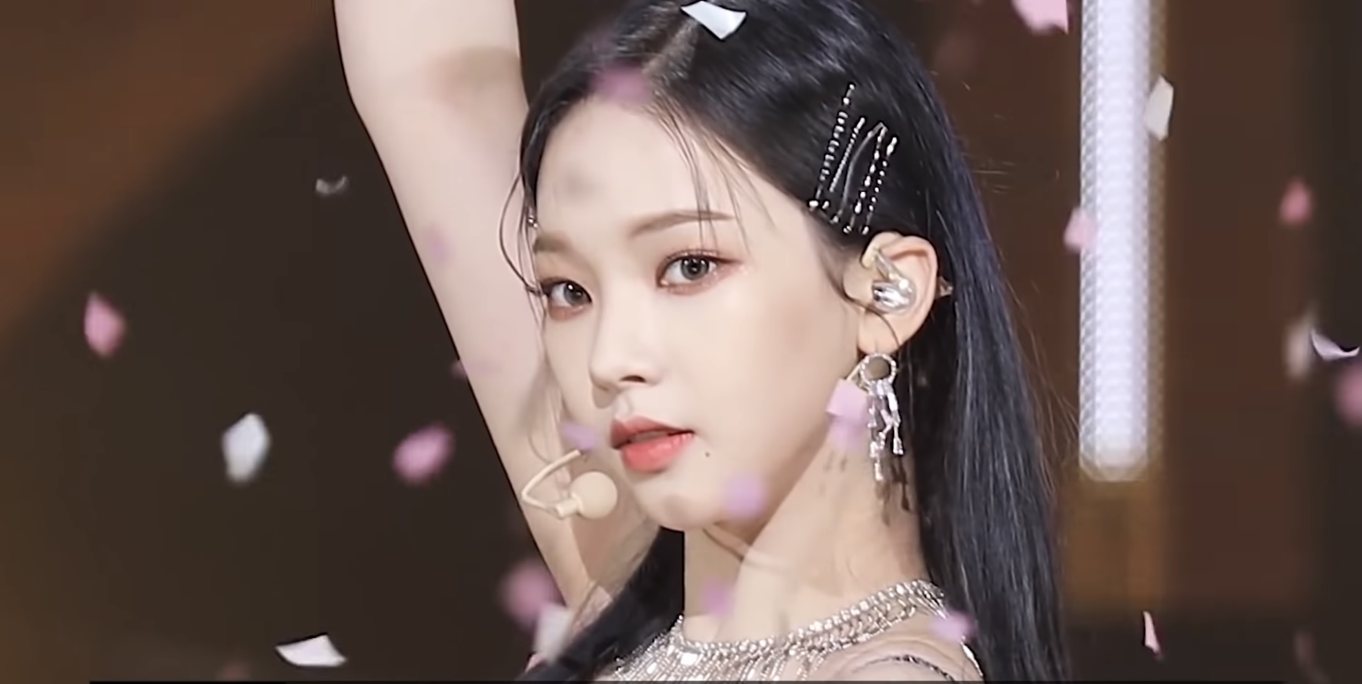 [잡담] 에스파 카리나 팬들아 이 날 언제야? | 인스티즈