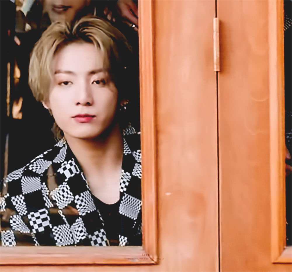 [잡담] 한명은 미국 한명은 파리 분위기 그 잡채인데 이 둘이 어떻게 같은 팀인걸까... | 인스티즈