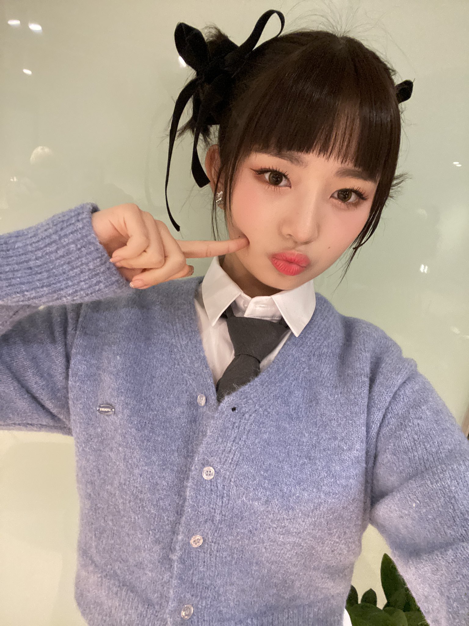 [잡담] 난 진짜 아이브 레이가 너무 웃기고 귀여움.. 필터 좀 봐 | 인스티즈