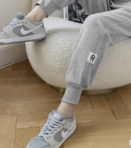 (제발)나이키 신발 잘 아는 사람들아 이 신발 뭔지 알려줘ㅠㅠㅠㅠㅠㅠㅠㅠ | 인스티즈