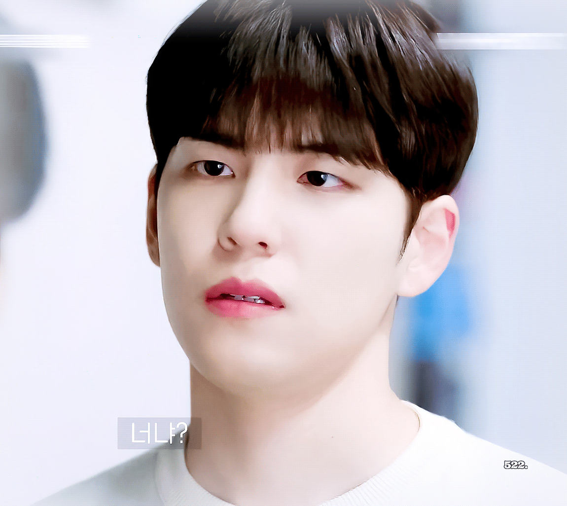 [잡담] 원필이 눈꼬리 내려간거 너무 귀엽다 | 인스티즈