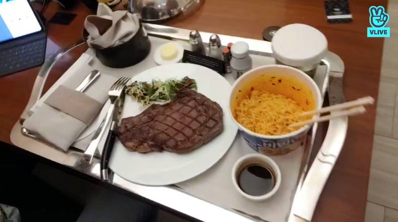 최근 대기업한테 눈치준 방탄소년단.jpg | 인스티즈