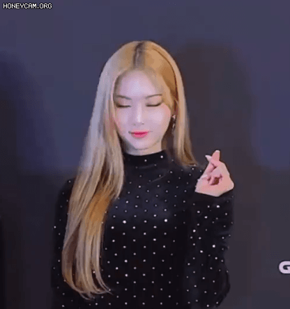 [잡담] 스테이씨 얼굴만 봐도 가슴 웅장해지는 21일 오후 4시 | 인스티즈