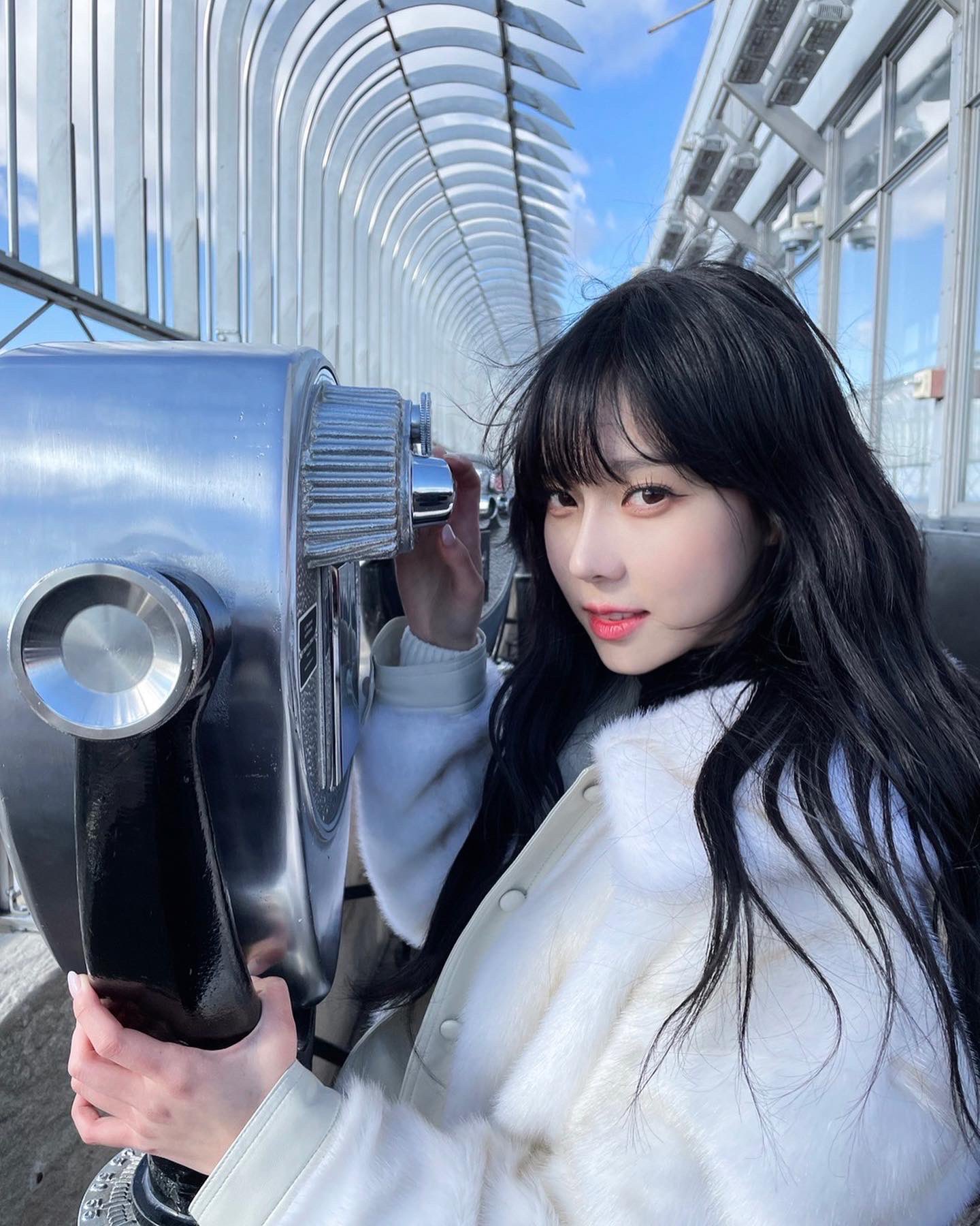 [잡담] 윈터 장발이랑 단발 중에 뭐가 더좋아? | 인스티즈