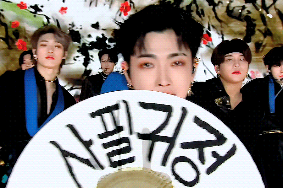 [잡담] 흑발 너무 좋아... | 인스티즈