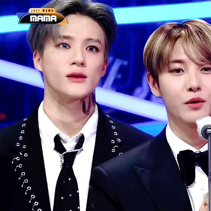 [잡담] 이제노 갭차이 진짜... "안경쓰고 공부만하던 전교회장의 실체"같음 | 인스티즈