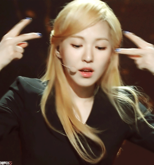 [잡담] 웬디 진짜 헤어랑 컨셉 장인이야💙 (사진진짜많음주의) | 인스티즈