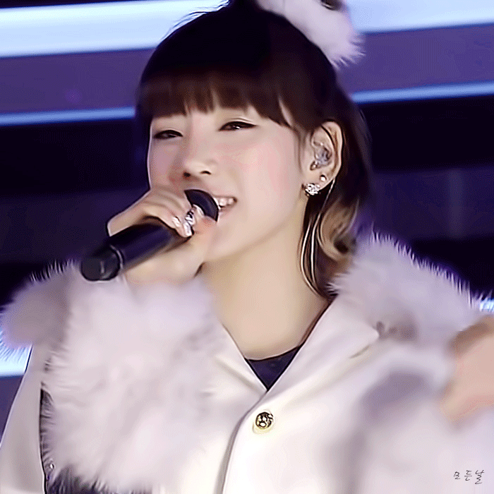 [잡담] 와 진짜 김태연 뱀파이어인 거 들켰다 | 인스티즈