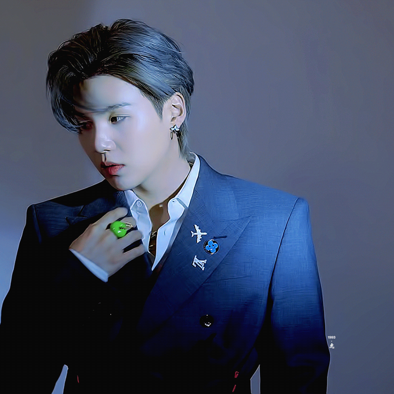 [잡담] 방탄 슈가 이 의상들 본인이 직접 골랐다는거 ㄹㅇ 킹받아 왜냐면 너무 좋아서 | 인스티즈