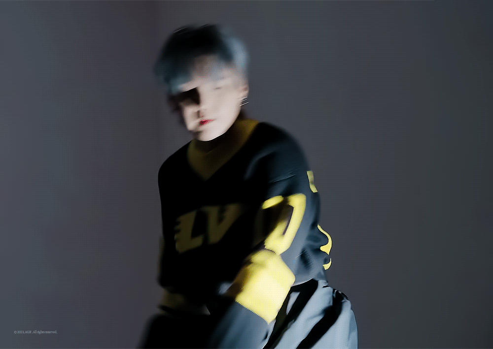 [잡담] 방탄 슈가 이 의상들 본인이 직접 골랐다는거 ㄹㅇ 킹받아 왜냐면 너무 좋아서 | 인스티즈