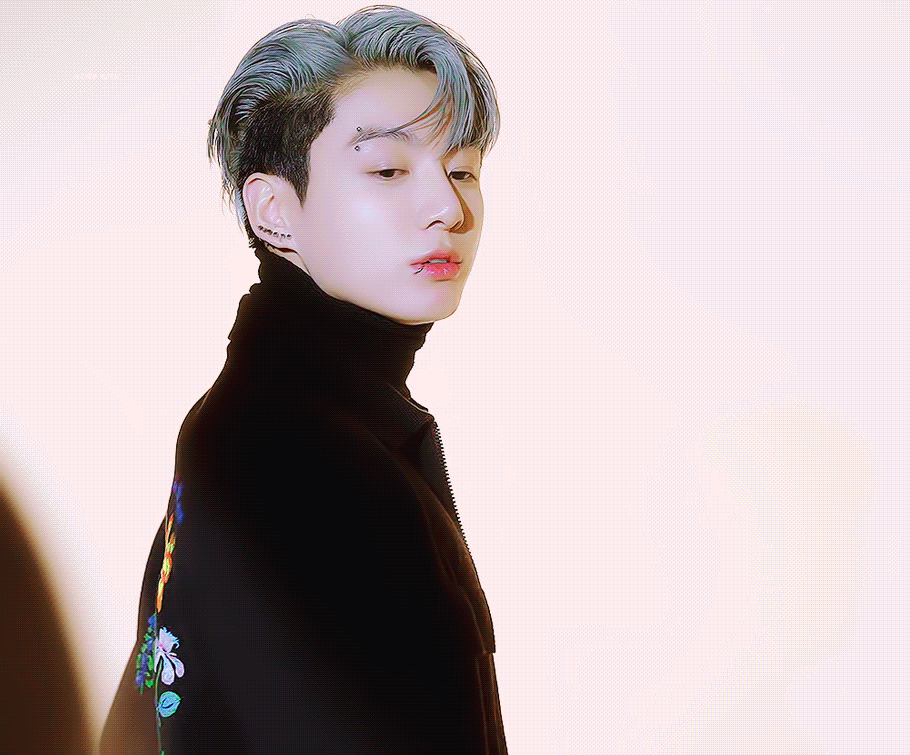 [잡담] 방탄 정국 이 착장 노출 하나도 없는데 넘 자극적이야.. | 인스티즈