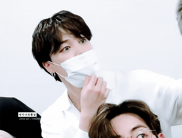 [잡담] 마스크 벗는 방탄 지민 짤 너무 킹받아 | 인스티즈