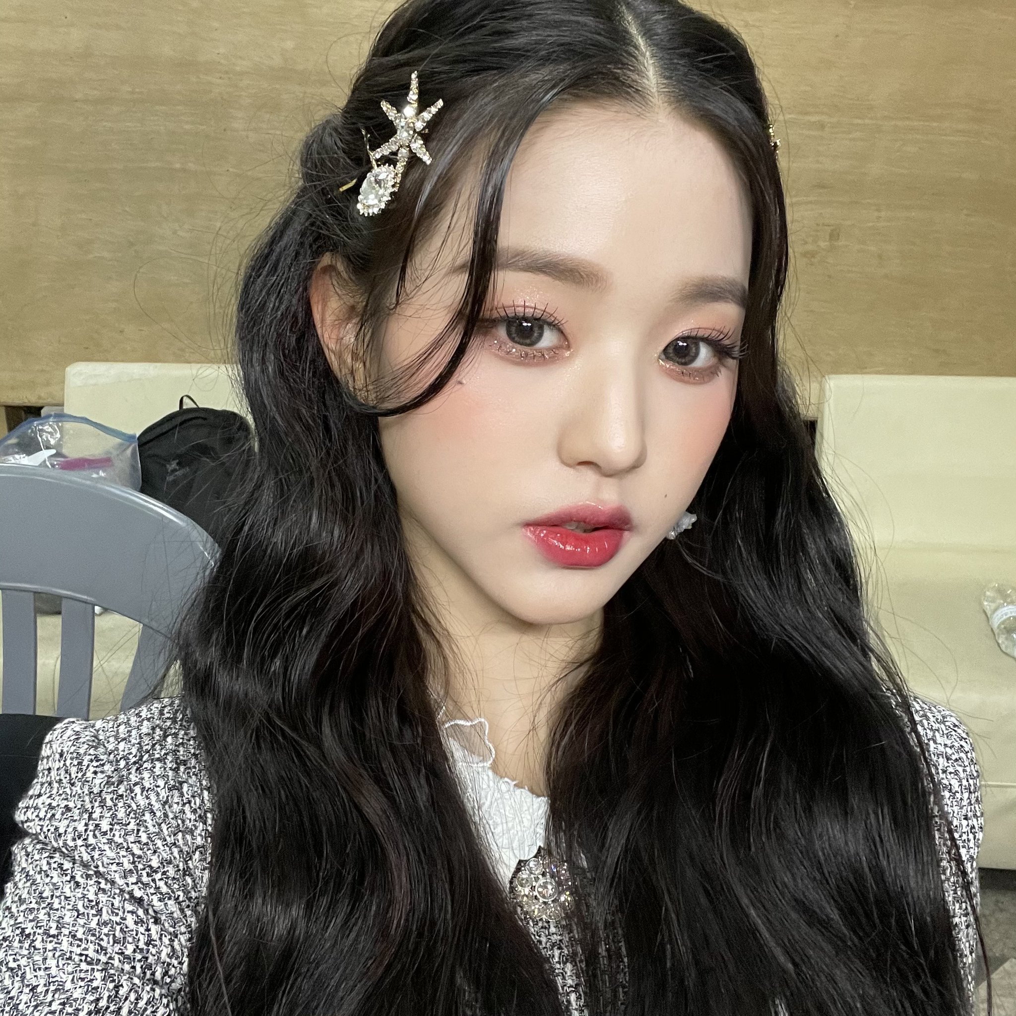 [잡담] 장원영 요즘 공주머리 안하네 - 인스티즈(instiz) 연예 카테고리