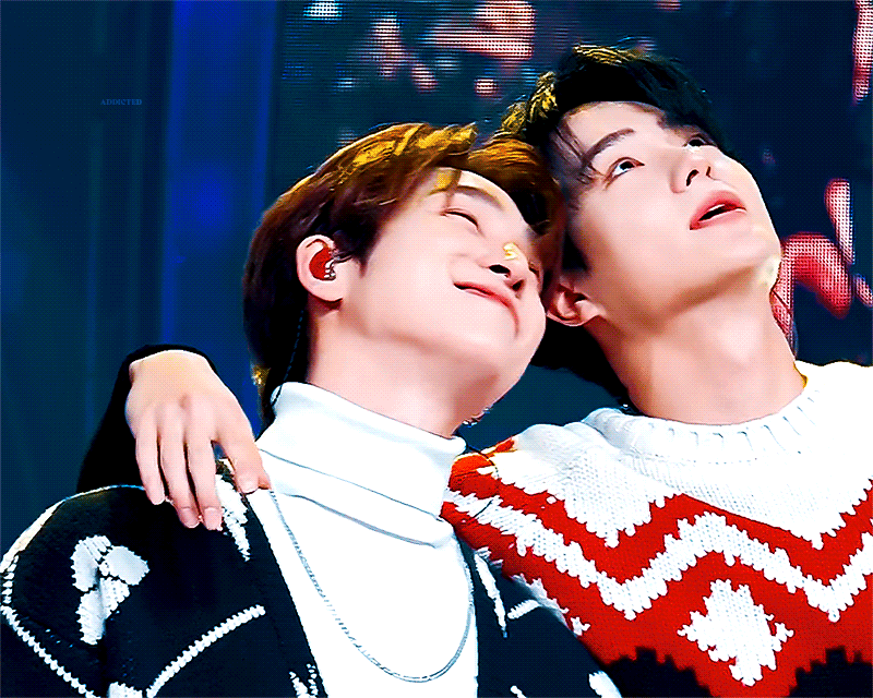 [잡담] 덥즈 상연 웃는거 개설렘 | 인스티즈