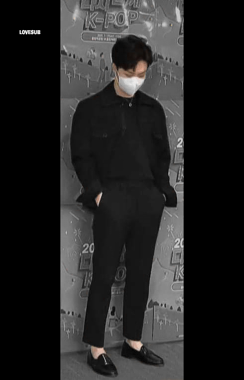 [잡담] 창섭이 다리길이 | 인스티즈