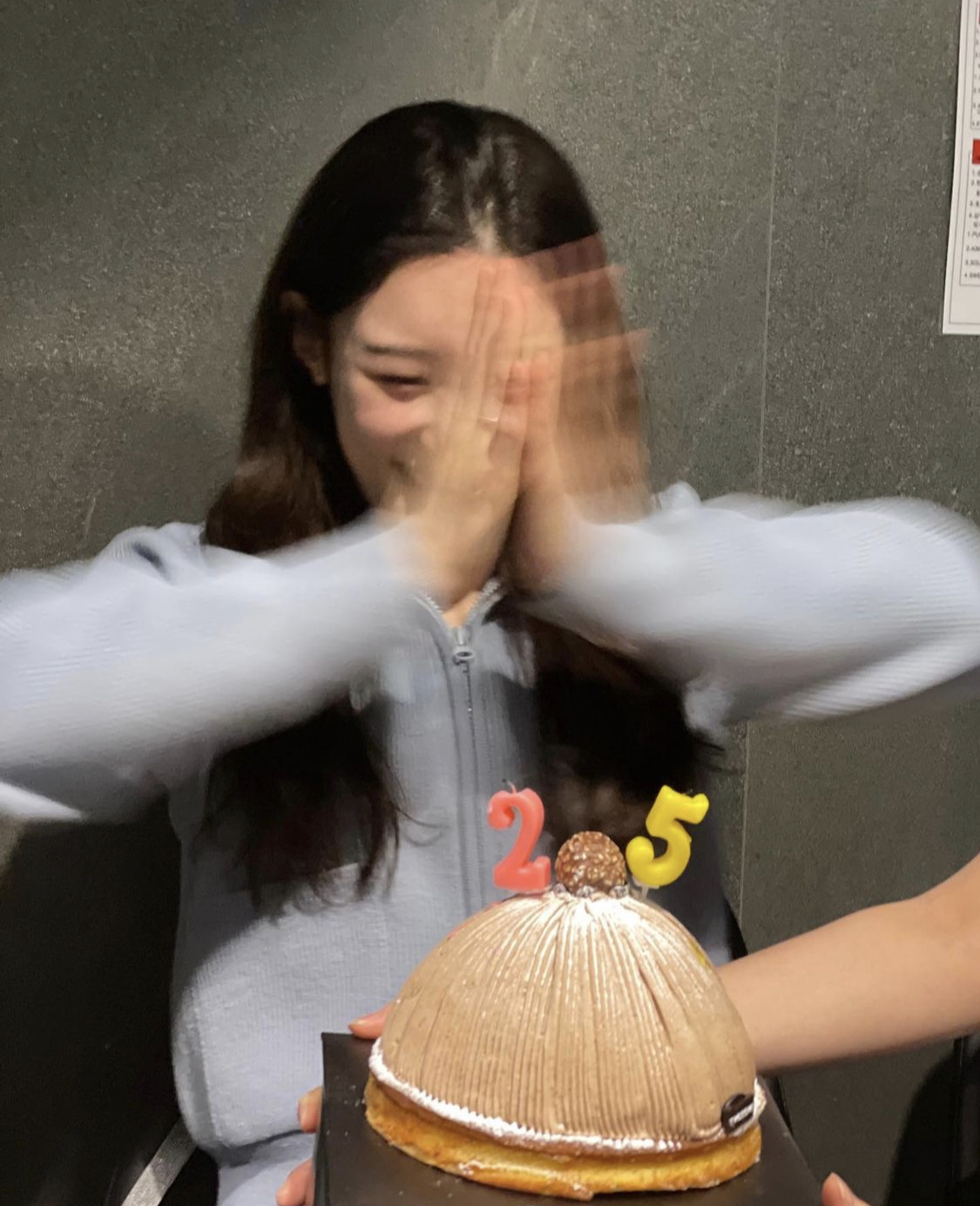 [잡담] 정채연 일상사진을 개조아하는 나...(사진많음) | 인스티즈