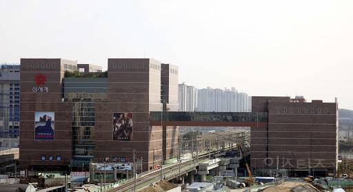 현재 역대급 박터진다는 경기권 백화점 대전...jpg | 인스티즈