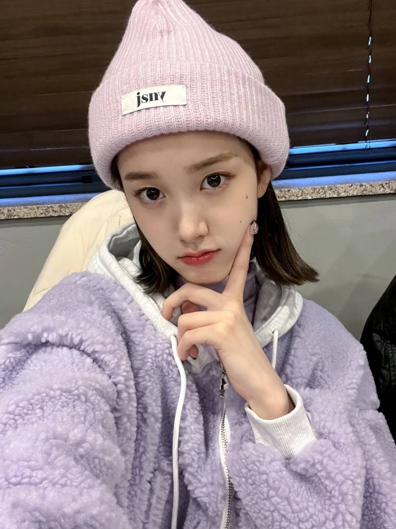 스테이씨 공트 멤버 셀카 | 인스티즈