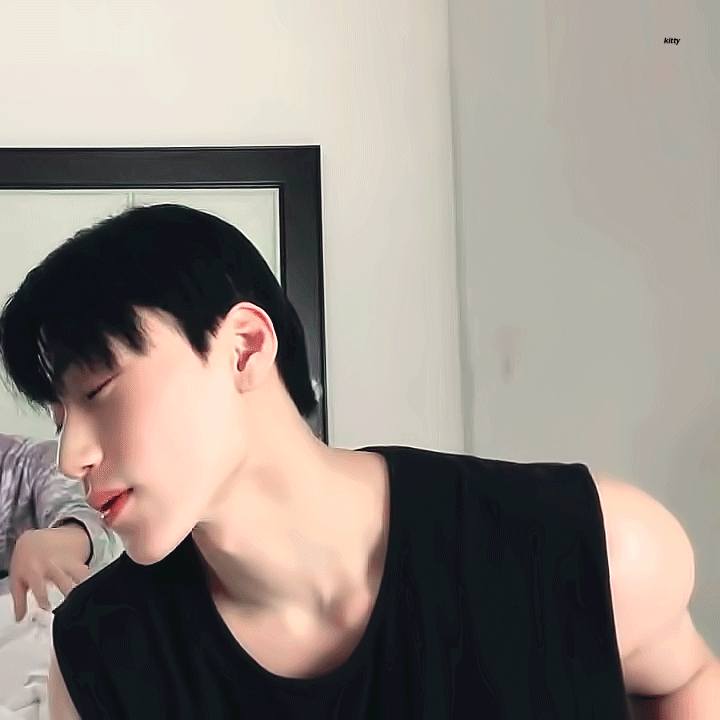 [잡담] 최산이랑 결혼식 해야되는데 출장가서 언제 돌아오지 | 인스티즈