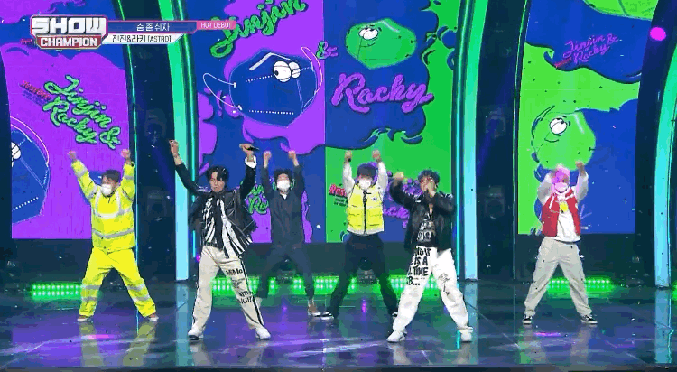 [잡담] 꽃가루 먹은 채로 노래 하는 거 대박 😱 | 인스티즈