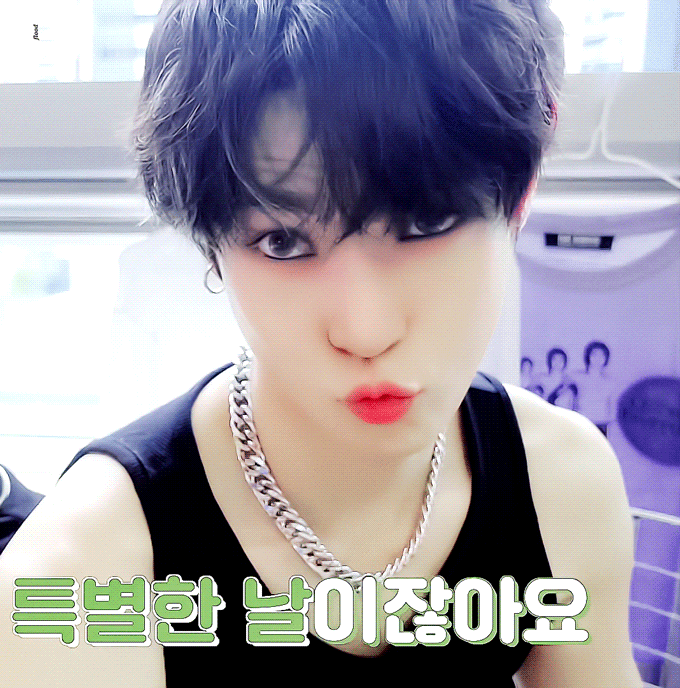 [잡담] 좋아하는 도영 움짤 뿌리고 자기 | 인스티즈