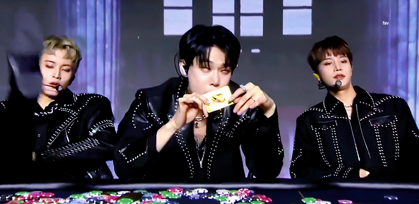 [잡담] 그냥 자기전에 내가 좋아하는 도영이 짤 올려야지 | 인스티즈