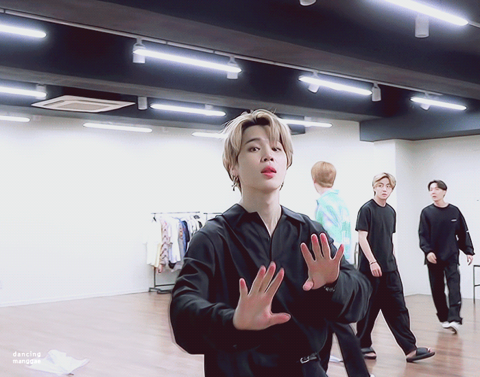 [잡담] 지민이 카메라에 대고 이럴때 나 못참음 | 인스티즈