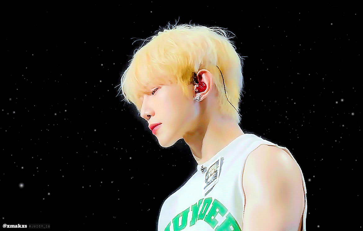 [잡담] 이 얼굴에 저음 보컬인 거 진짜 사기 같음... | 인스티즈