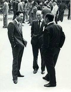 이명박 양복 고르는 센스는 역대 대통령중 최고인것 같음 | 인스티즈