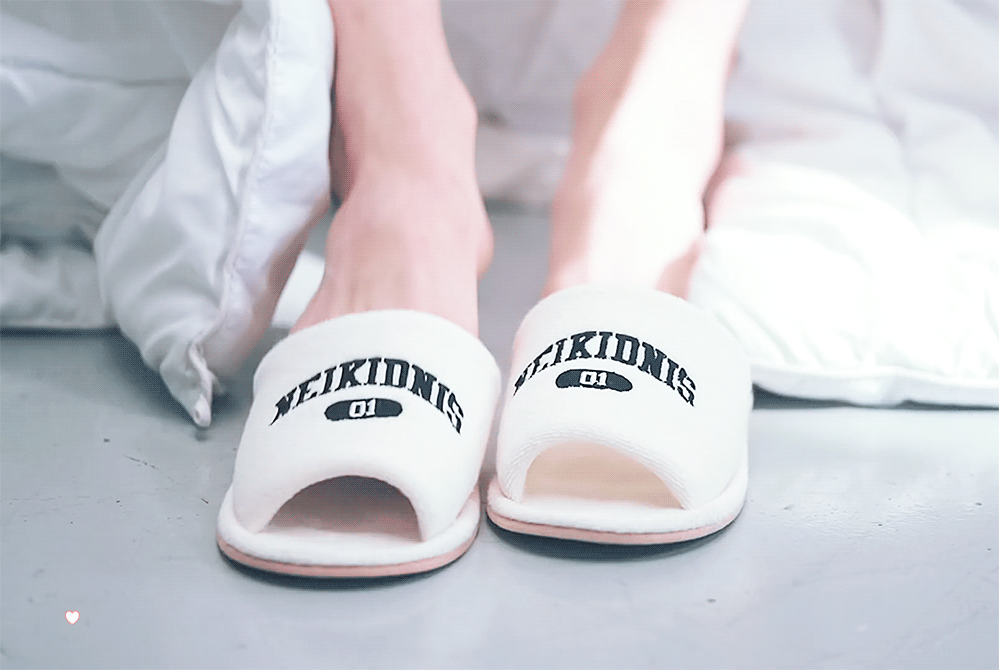 [잡담] 발목만 보면 ㄹㅇ 여돌이래도 믿을듯...... | 인스티즈