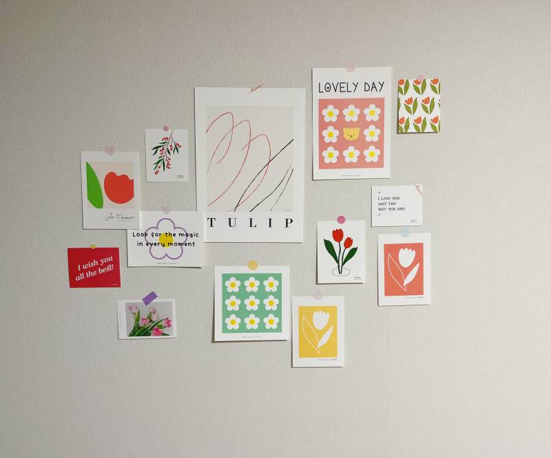 익들아 벽에 엽서 붙혀봤는데 어때????! | 인스티즈