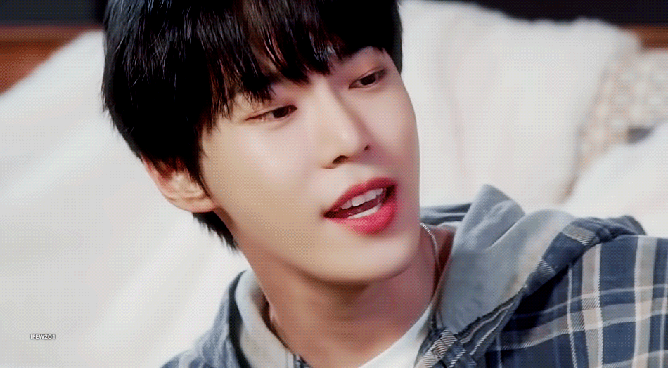 [잡담] 우리 토끼 생일입니다🐰💚 | 인스티즈